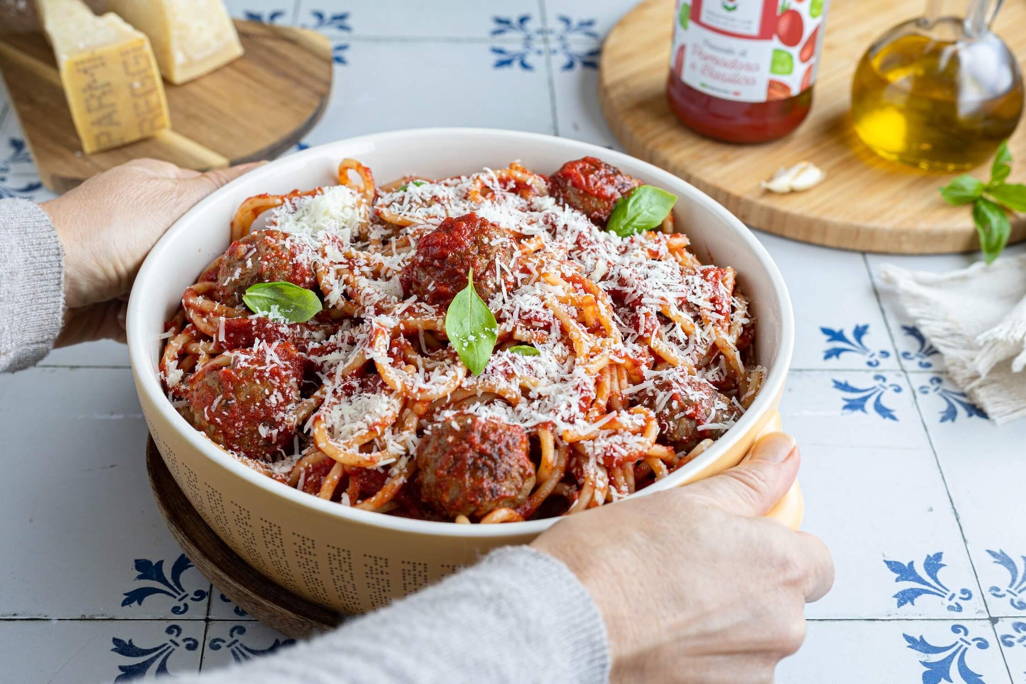 SPAGHETTI and MEATBALLS